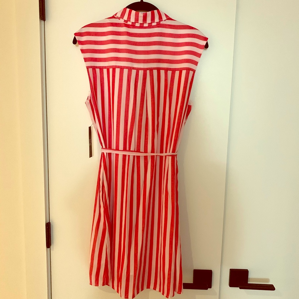 Cute red & white dress 👗 - Picture 3 of 5